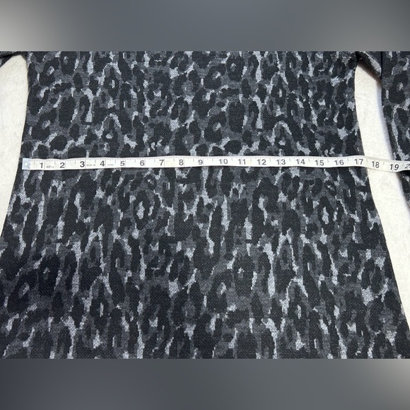 Chiaramente NWT Gray Leopard Print Wool Blend Longsleeve Mini Dress size L - Picture 7 of 12